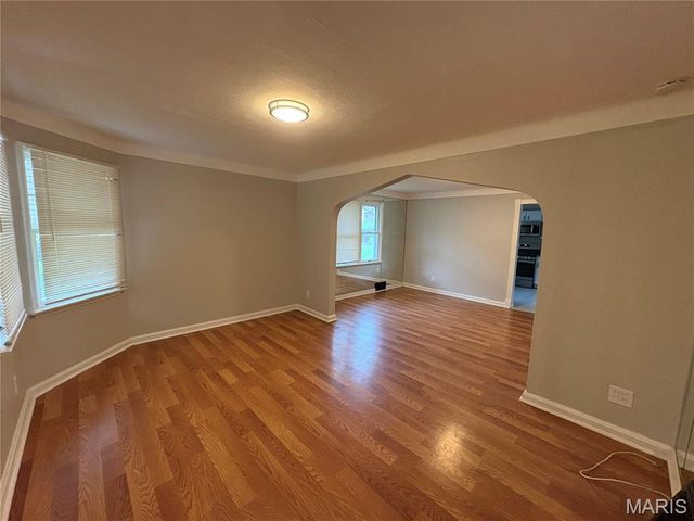 6509 Myron Avenue, St Louis, MO 63121