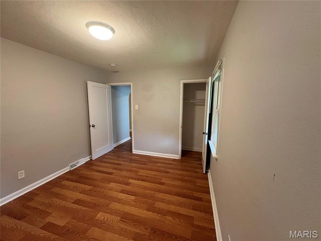 6509 Myron Avenue, St Louis, MO 63121