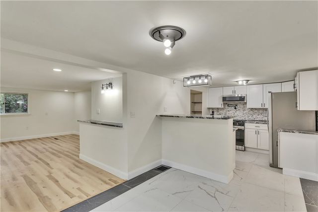 2211 Saxonburg Blvd, West Deer, PA 15024