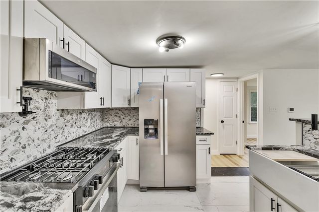 2211 Saxonburg Blvd, West Deer, PA 15024