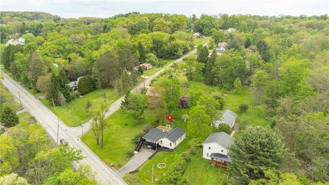 2211 Saxonburg Blvd, West Deer, PA 15024