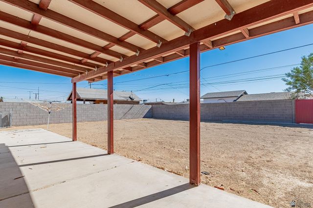 1269 W 17 Pl, Yuma, AZ 85364