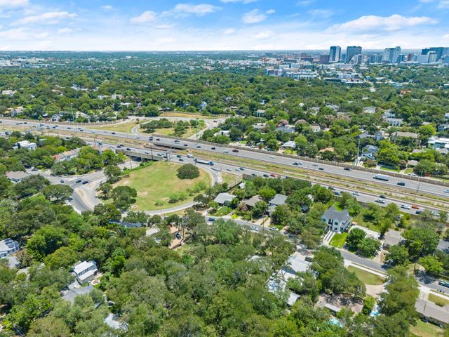 2005 Winsted LN B, Austin, TX 78703