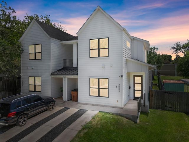 2005 Winsted LN B, Austin, TX 78703
