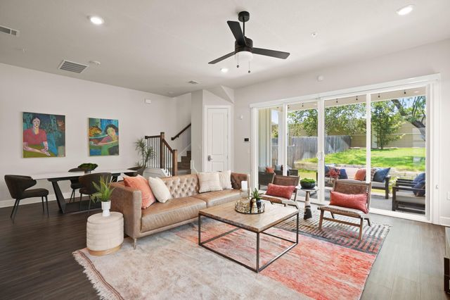 2005 Winsted LN B, Austin, TX 78703