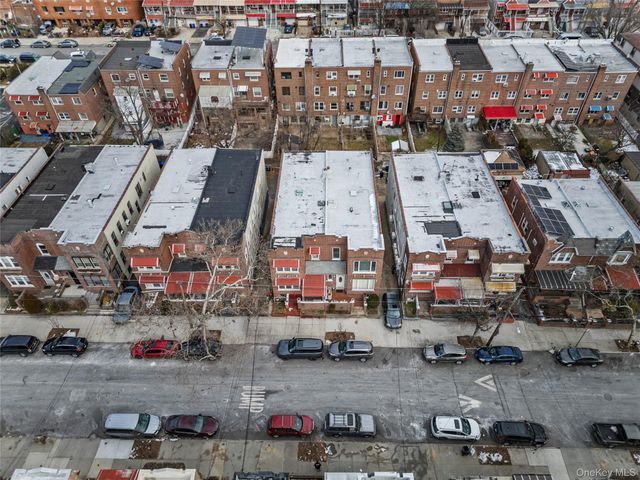 3348 Fenton Avenue, Bronx, NY 10469