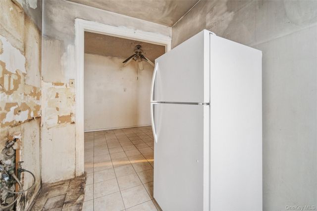 3348 Fenton Avenue, Bronx, NY 10469