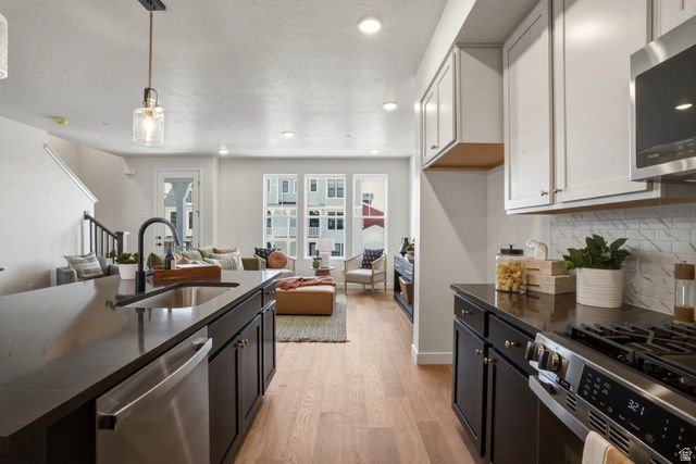 5067 W RAMBUTAN WAY, South Jordan, UT 84009