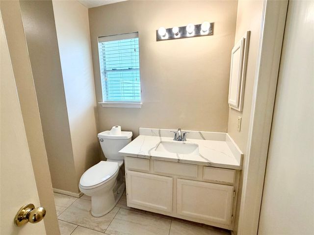 15819 Camp Fire Road, Friendswood, TX 77546
