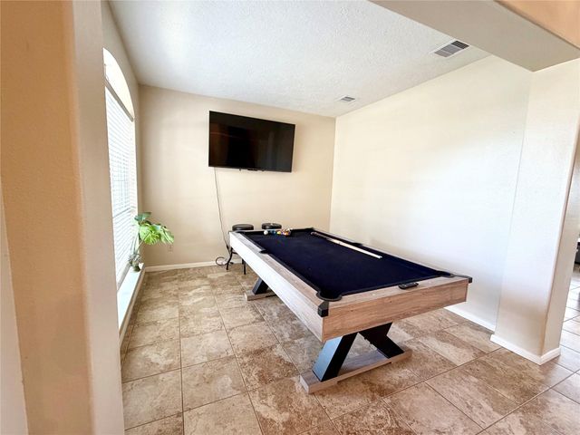 15819 Camp Fire Road, Friendswood, TX 77546