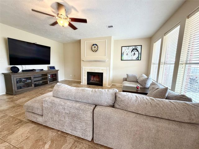 15819 Camp Fire Road, Friendswood, TX 77546