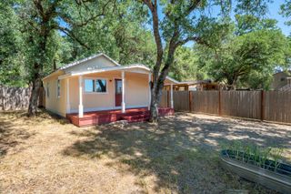 1390 Branstetter Lane, Redding, CA 96001