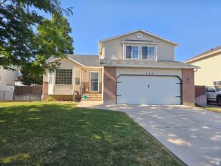 238 W 1475 N, Layton, UT 84041