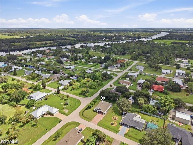 2261 Webster RD, Alva, FL 33920