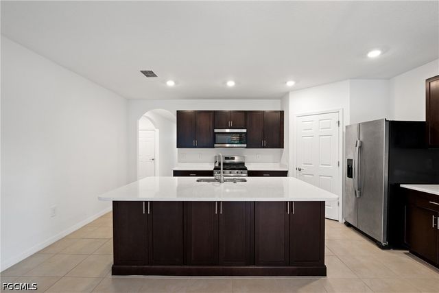 2261 Webster RD, Alva, FL 33920