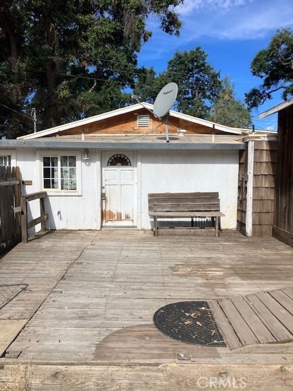 Image 2 of property listing at 14026 Lakeshore, Clearlake, CA 95422