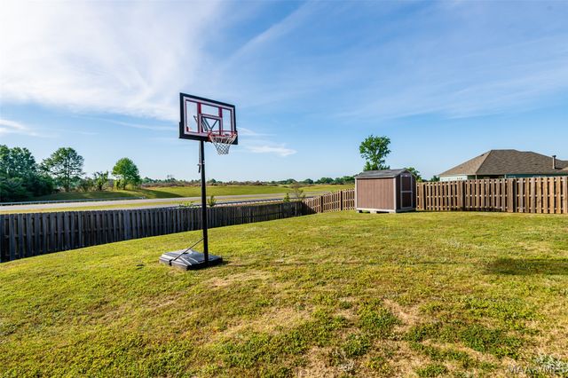 841 Hedgefield Way, Prattville, AL 36066