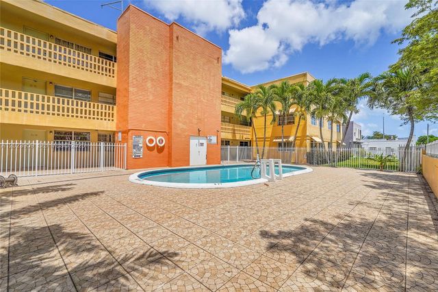 1851 NE 168th St A8, North Miami Beach, FL 33162