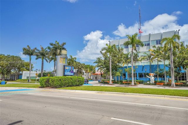 1851 NE 168th St A8, North Miami Beach, FL 33162