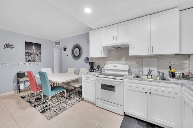 1851 NE 168th St A8, North Miami Beach, FL 33162