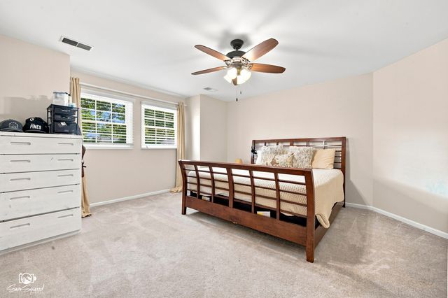 26816 S Highland Court, Channahon, IL 60410