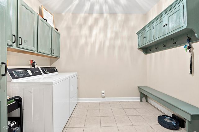 26816 S Highland Court, Channahon, IL 60410