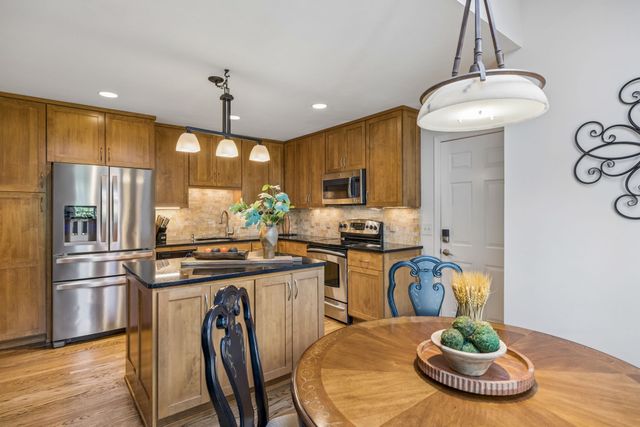 227 Hearthstone Manor Ln, Brentwood, TN 37027