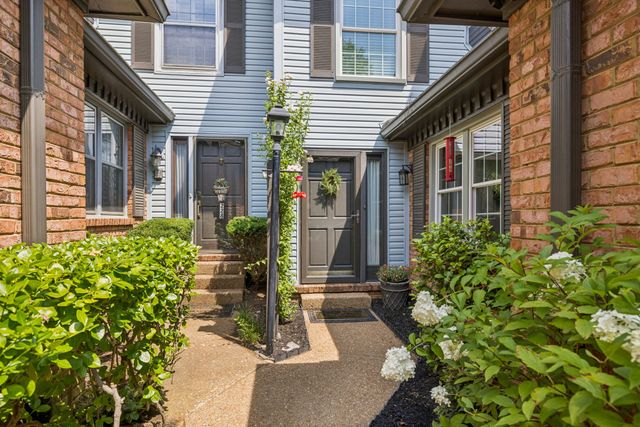 227 Hearthstone Manor Ln, Brentwood, TN 37027