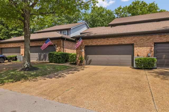 227 Hearthstone Manor Ln, Brentwood, TN 37027