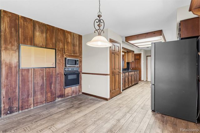 4191 Mccandlish Road, Grand Blanc, MI 48439