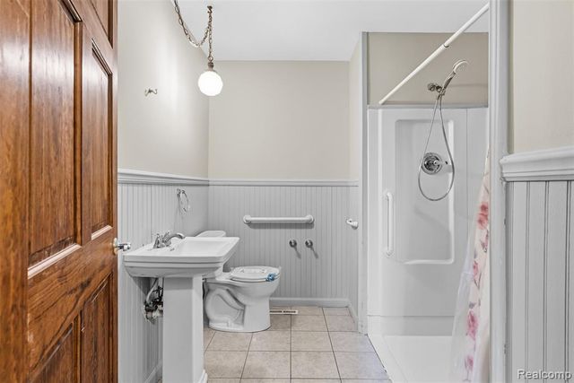 4191 Mccandlish Road, Grand Blanc, MI 48439