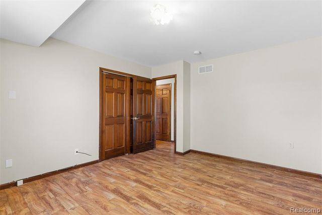 4191 Mccandlish Road, Grand Blanc, MI 48439