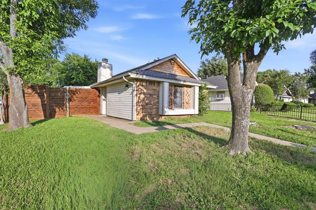 324 Crooked Lane, Mesquite, TX 75149