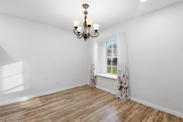 324 Crooked Lane, Mesquite, TX 75149