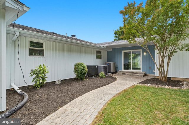 160 BAMBOUSHAY LN, Solomons, MD 20688