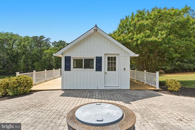 160 BAMBOUSHAY LN, Solomons, MD 20688