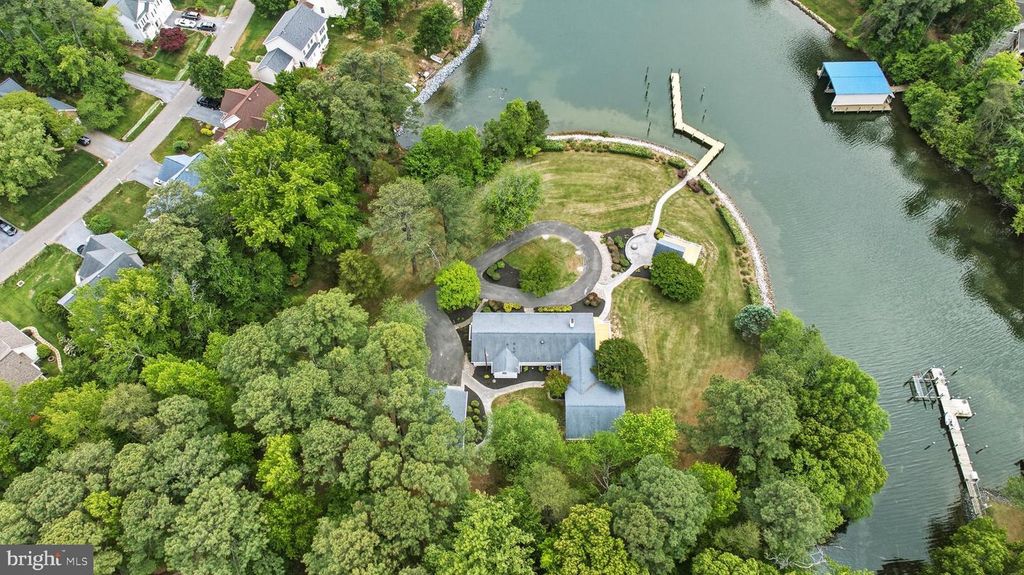 Image 102 of property listing at 160 BAMBOUSHAY LN, Solomons, MD 20688