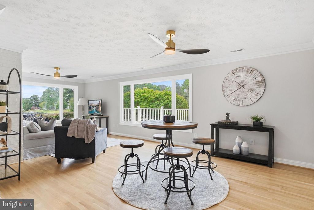 Image 24 of property listing at 160 BAMBOUSHAY LN, Solomons, MD 20688