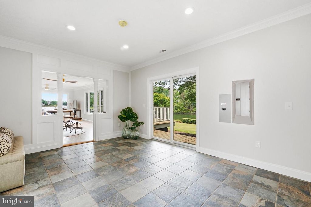 Image 31 of property listing at 160 BAMBOUSHAY LN, Solomons, MD 20688