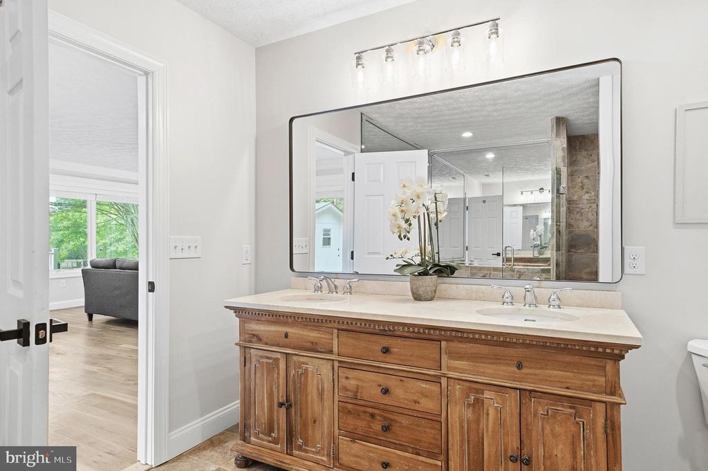Image 42 of property listing at 160 BAMBOUSHAY LN, Solomons, MD 20688
