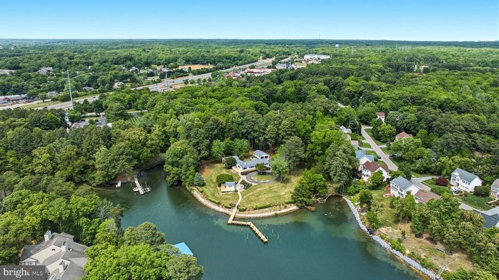 Image 93 of property listing at 160 BAMBOUSHAY LN, Solomons, MD 20688