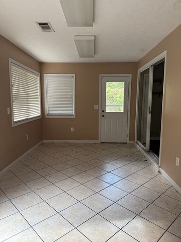 7313 Sesame Street, Columbus, GA 31909