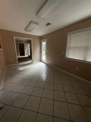 7313 Sesame Street, Columbus, GA 31909