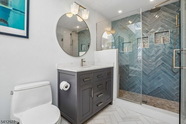 247 Crescenzi Ct, West Orange Twp., NJ 07052