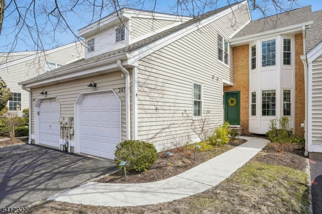 Image 1 of property listing at 247 Crescenzi Ct, West Orange Twp., NJ 07052