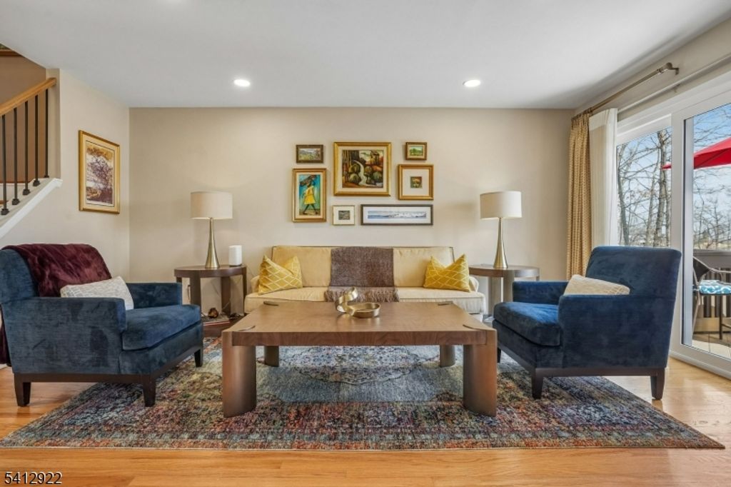 Image 3 of property listing at 247 Crescenzi Ct, West Orange Twp., NJ 07052