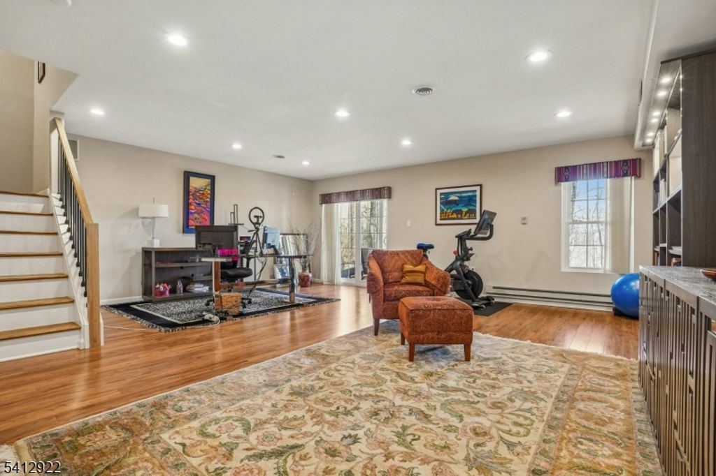 Image 38 of property listing at 247 Crescenzi Ct, West Orange Twp., NJ 07052