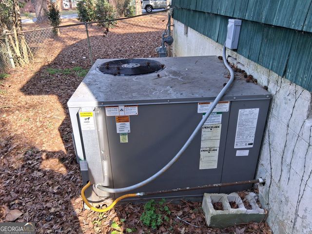 1881 Kitchens Road, Macon, GA 31211