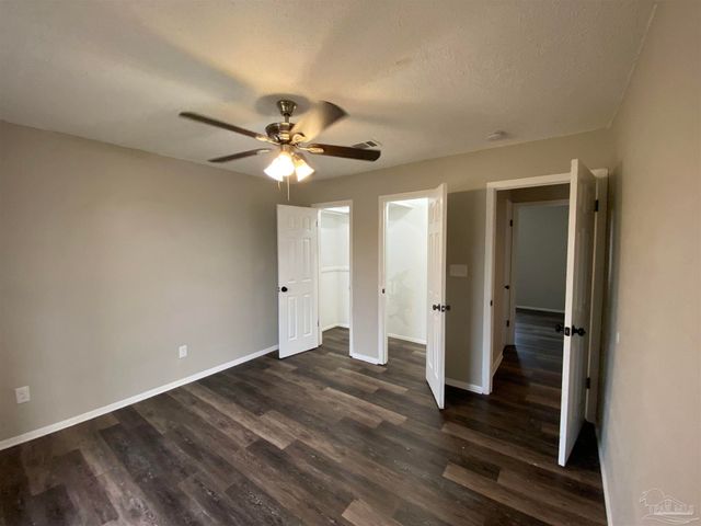 7109 Redondo Dr, Pensacola, FL 32526