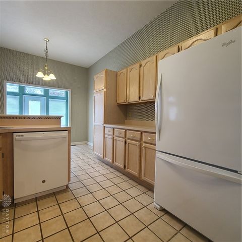 1364 Yankee Vineyards, Washington Twp, OH 45458